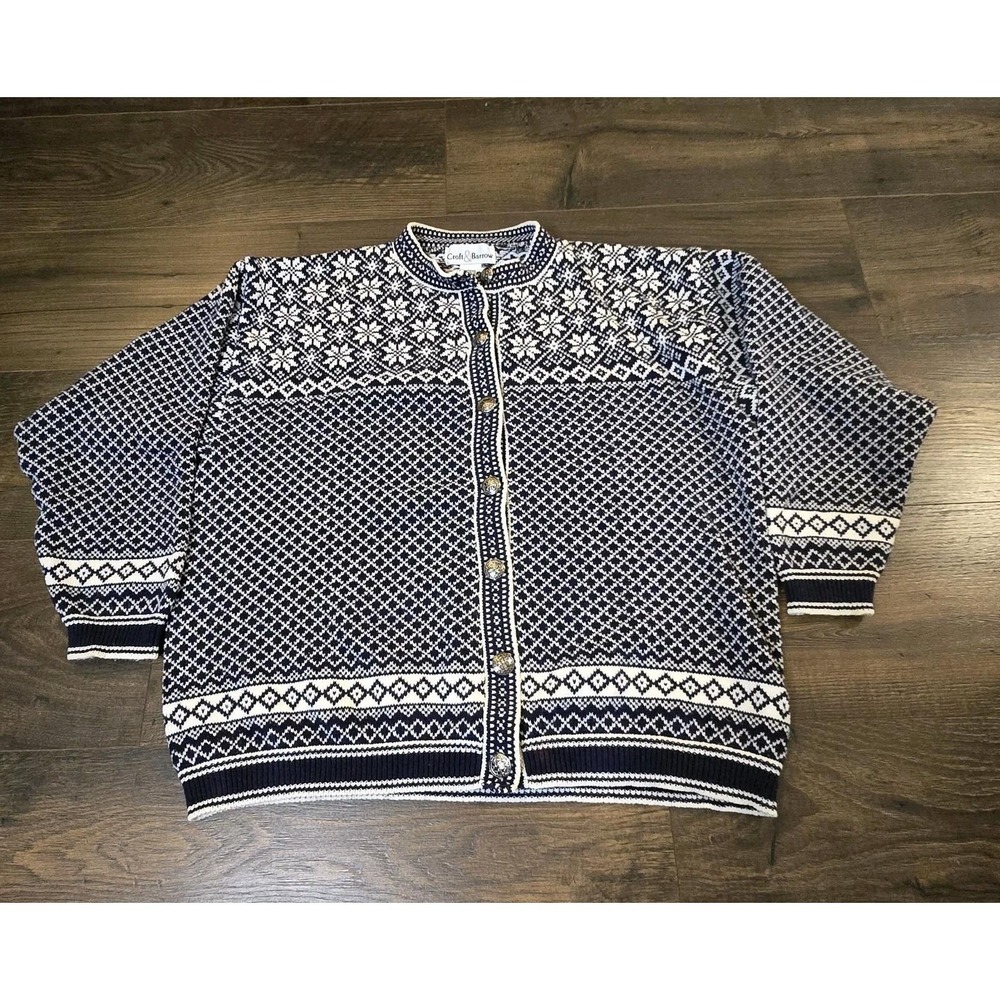 Fair Isle Snowflake Cardigan Med Navy White Metal Button Nordic Holiday Cozy VTG